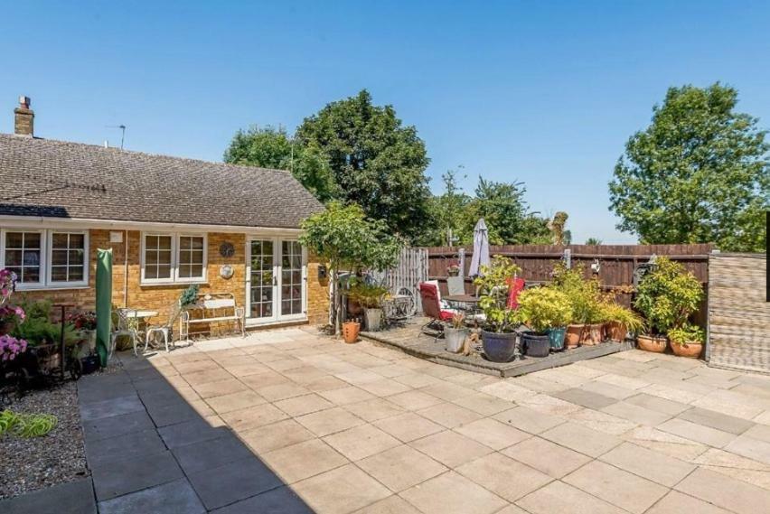 Little Croft Apartamento Haddenham  Exterior foto